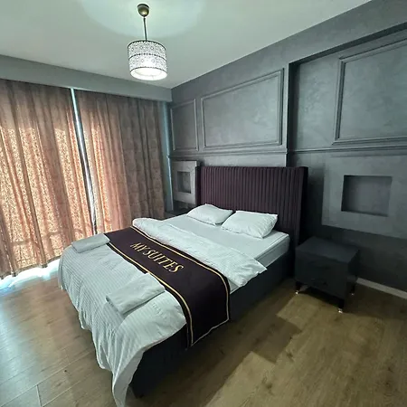 Myy Apartahotel